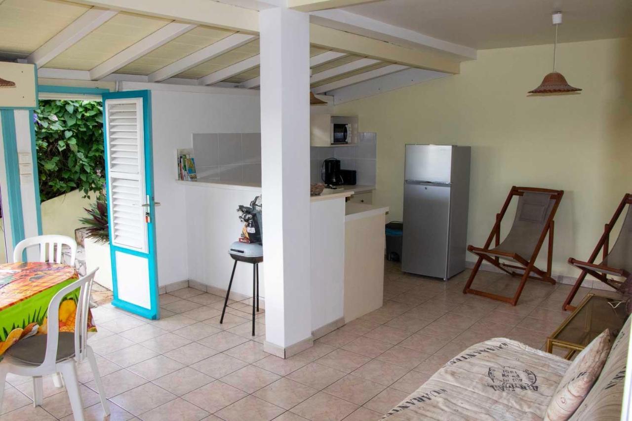 Les Marches De Paulina Apartment แซ็งต์-ลูซ ภายนอก รูปภาพ