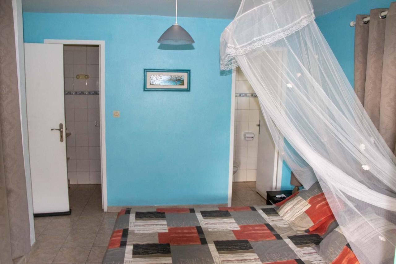 Les Marches De Paulina Apartment แซ็งต์-ลูซ ภายนอก รูปภาพ