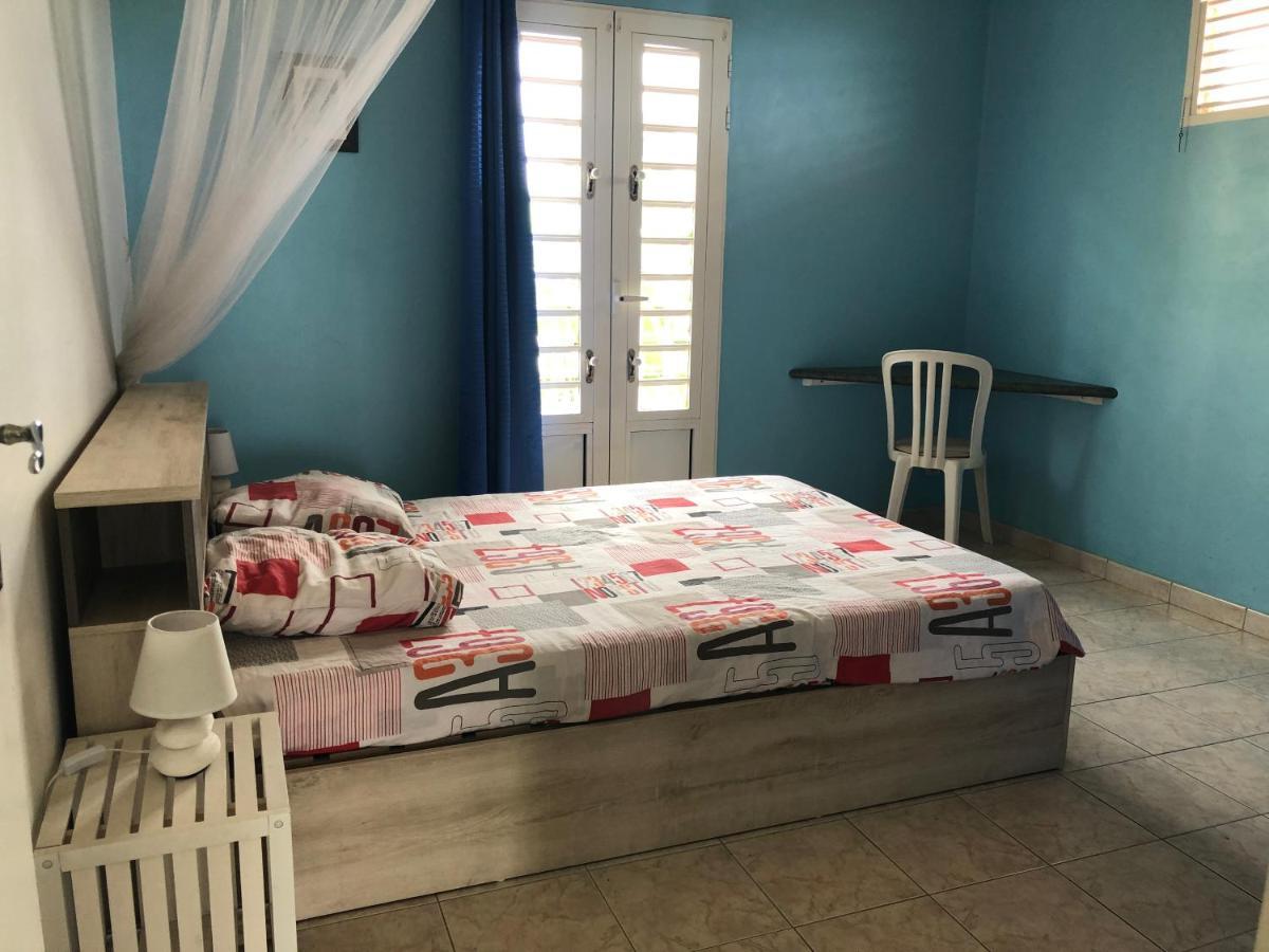 Les Marches De Paulina Apartment แซ็งต์-ลูซ ภายนอก รูปภาพ