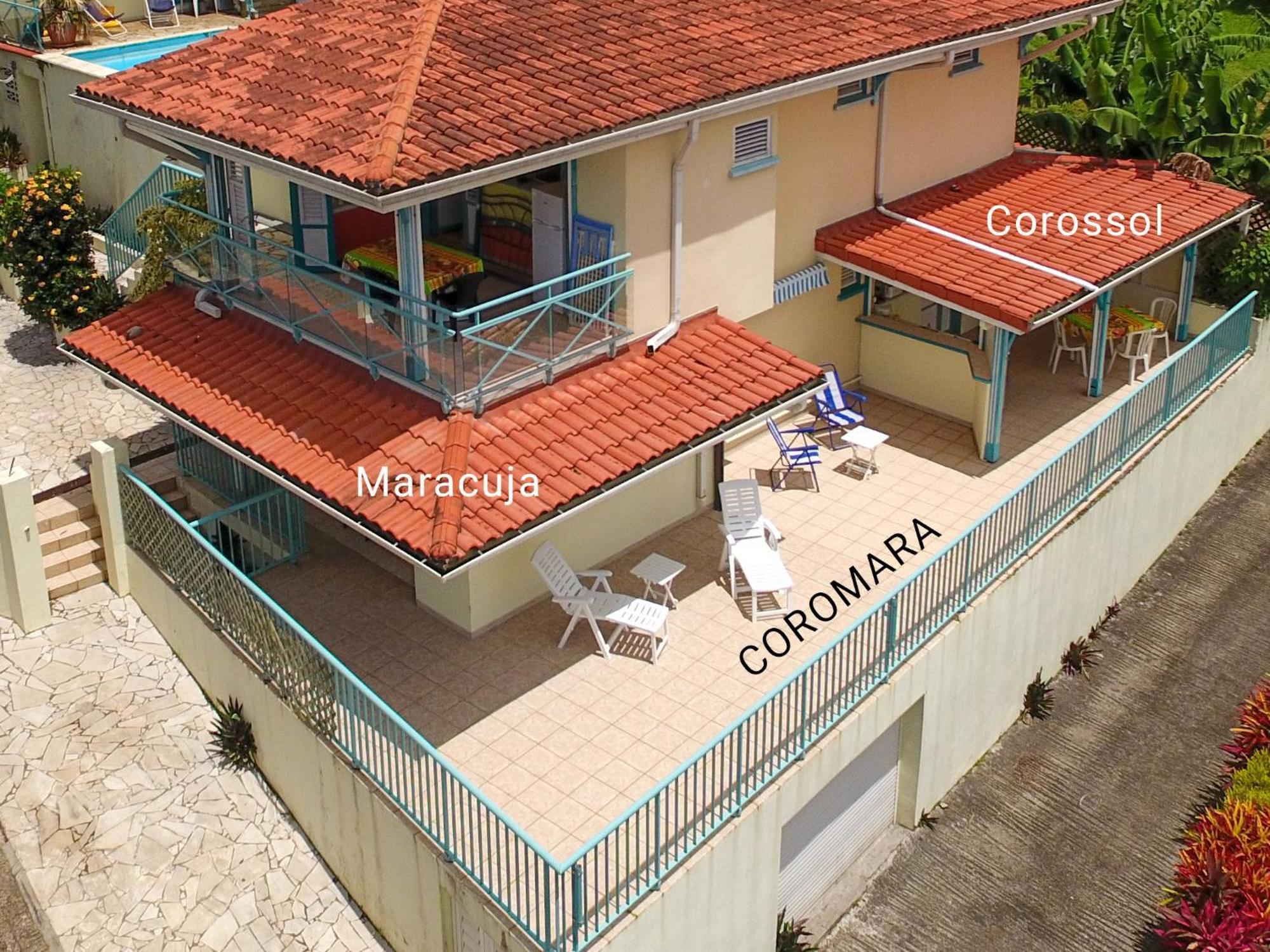 Les Marches De Paulina Apartment แซ็งต์-ลูซ ภายนอก รูปภาพ