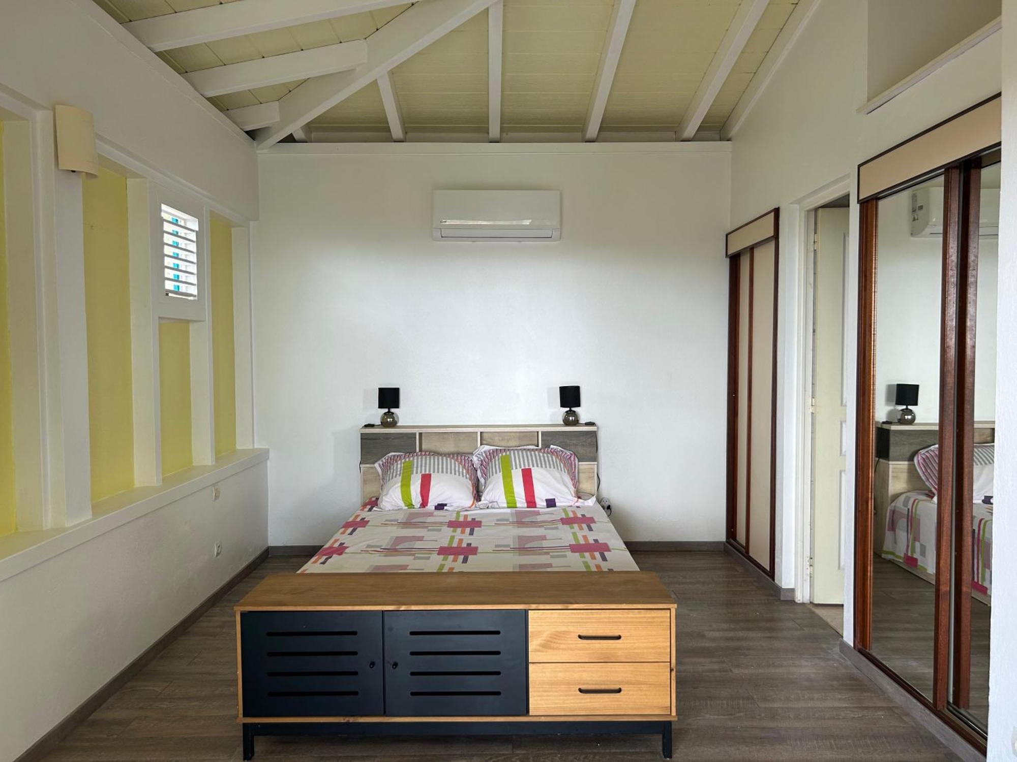 Les Marches De Paulina Apartment แซ็งต์-ลูซ ภายนอก รูปภาพ
