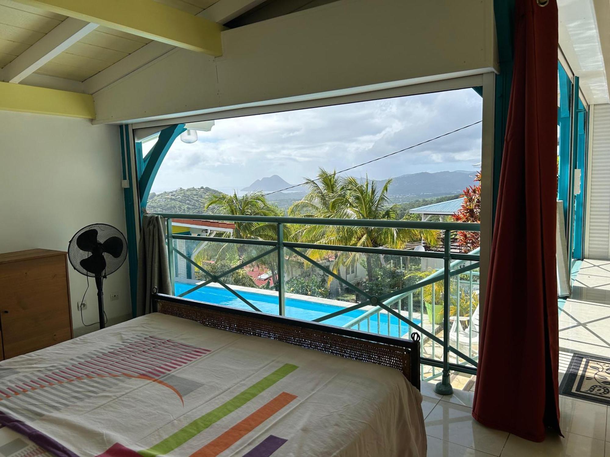 Les Marches De Paulina Apartment แซ็งต์-ลูซ ภายนอก รูปภาพ